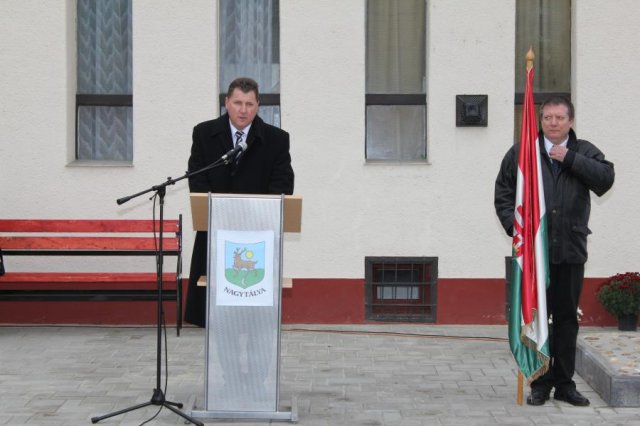 2016-1956-os megemlékezés, emlékmű átadása