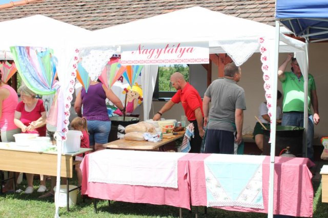 2016-gulyásfesztivál