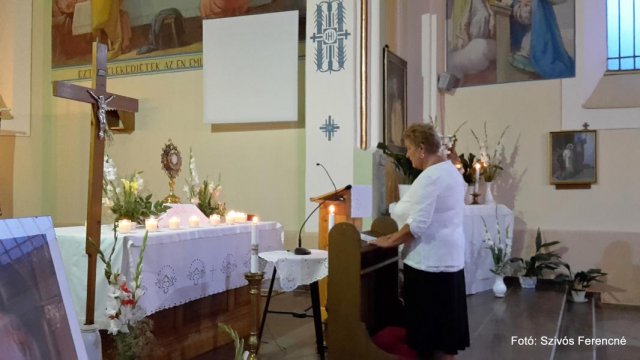 2016-szentségimádás