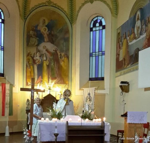 2016-szentségimádás
