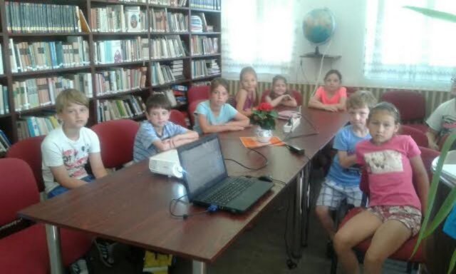 2017 Könyvet a kézbe könyvtári program