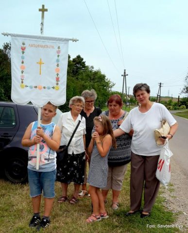 2017 Temetői harangláb és az áthelyezett keresztek megáldása