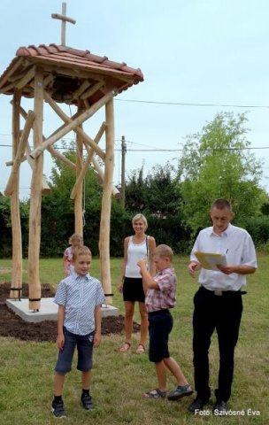 2017 Temetői harangláb és az áthelyezett keresztek megáldása