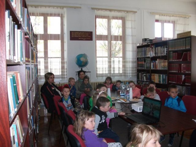 2017 Mesevetítés a könyvtárban