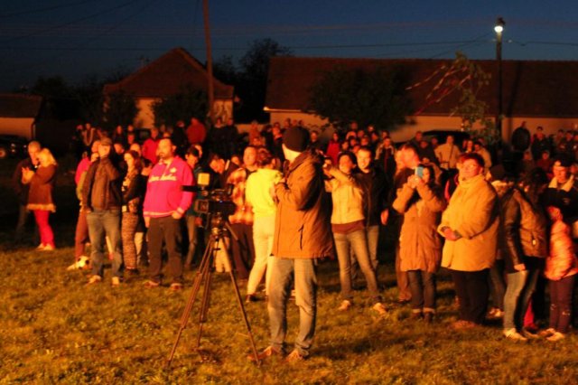 2017 Szent Iván éji tűzgyújtás, Májusfa állítás