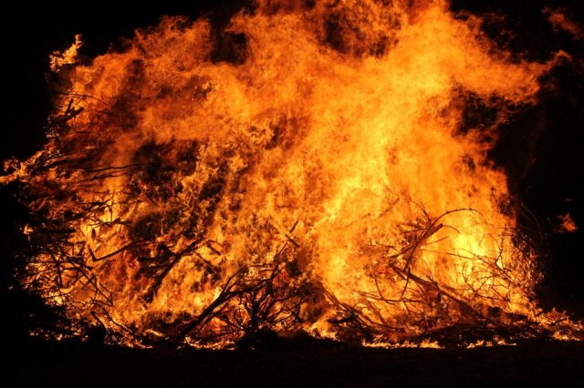 2017 Szent Iván éji tűzgyújtás, Májusfa állítás