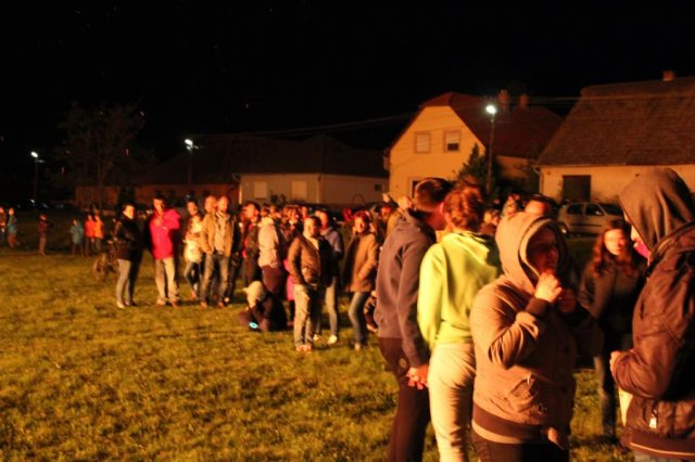 2017 Szent Iván éji tűzgyújtás, Májusfa állítás