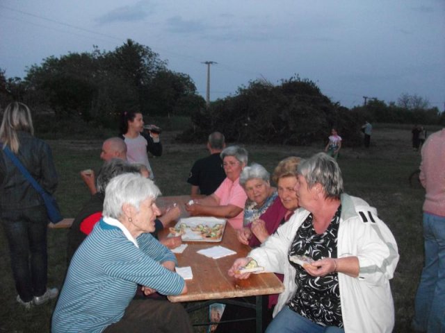 2018-Tábortűz gyújtás