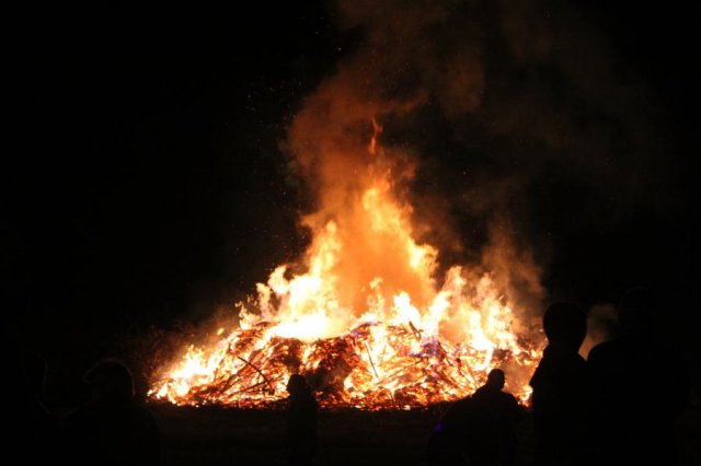 2018-Tábortűz gyújtás