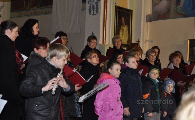 Melódia Karácsonyi Koncert