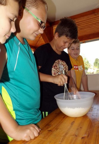 Szabadidős foglalkozások gyerekeknek 2015
